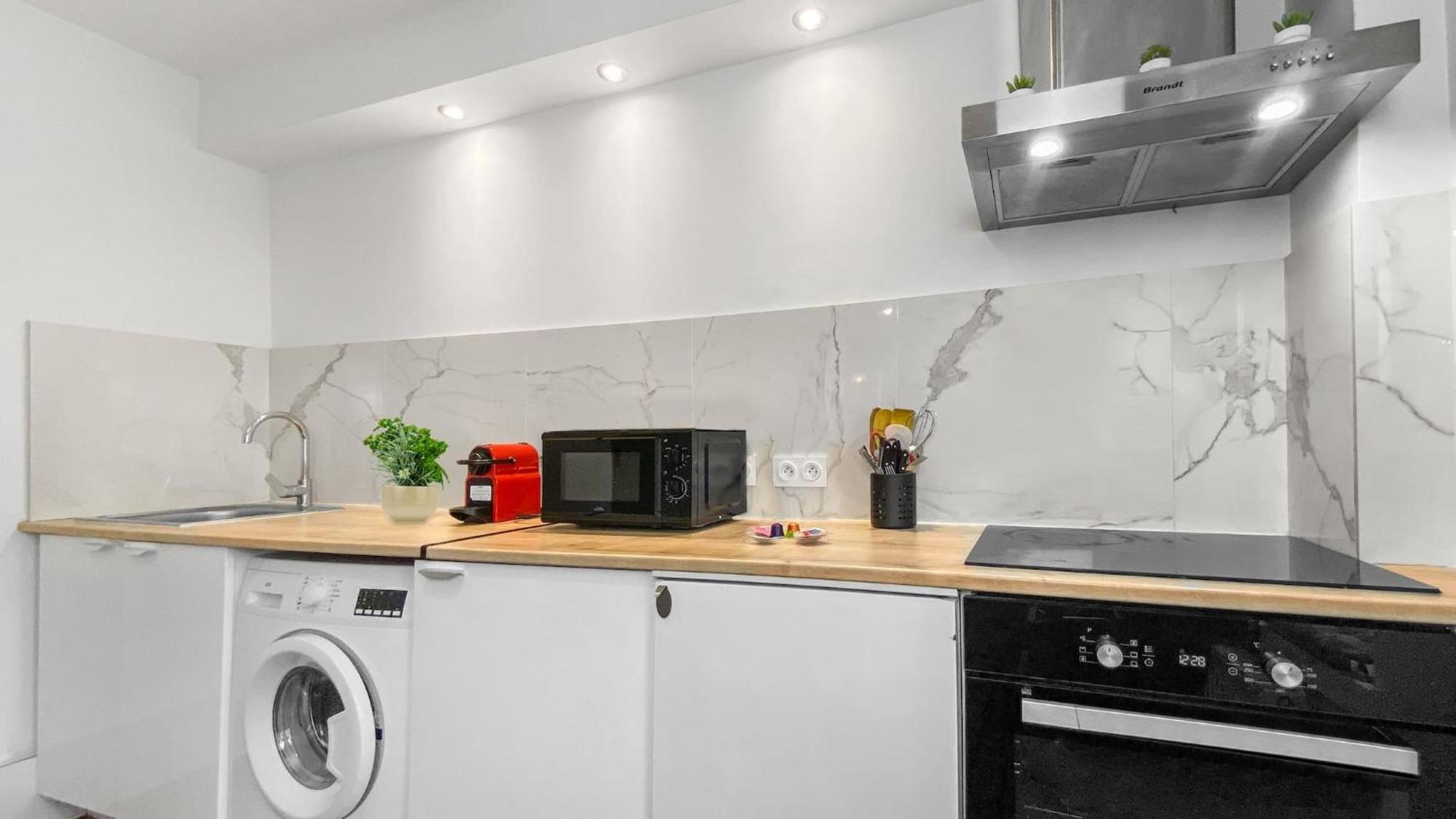 Homey Forest - Hypercentre - Proche Gare Et Tram - Wifi & Netflix Annemasse Ngoại thất bức ảnh